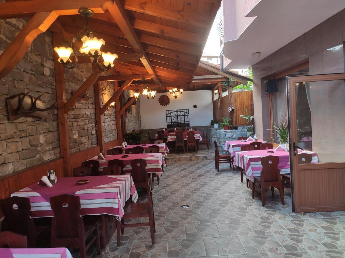 Family Hotel Denica Obzor Exteriör bild
